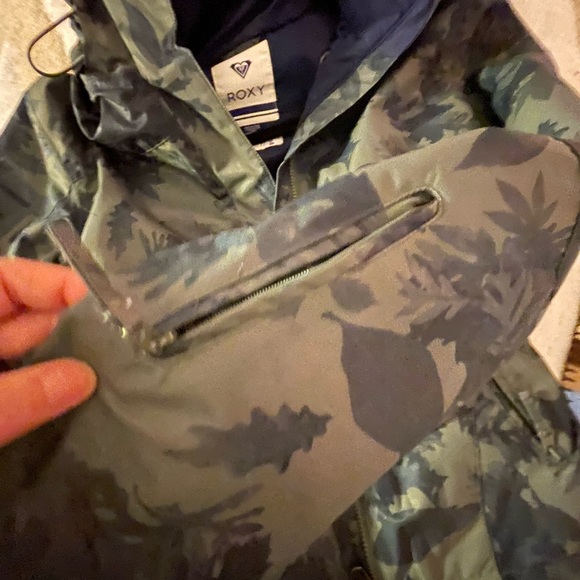 Snow jacket - Picture 6 of 14